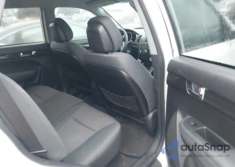 2013 Kia Sorento Lx z USA, uszkodzony, nr VIN 5XYKT3A65DG409986